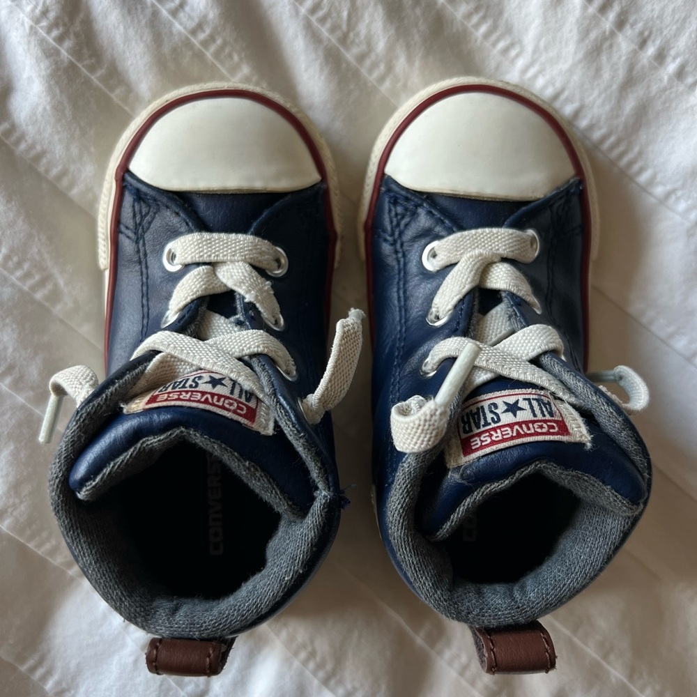 Converse Kids Navy Blue Leather High-Top Sneakers toddler 6